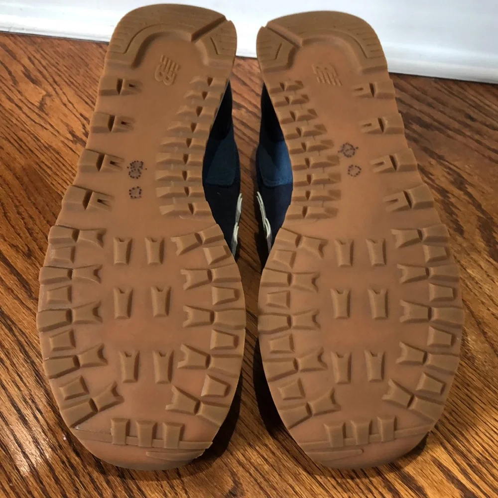 NEW BALANCE 574 'Natural Indigo' Men’s Size 11 in Preloved Condition! - Picture 9 of 9